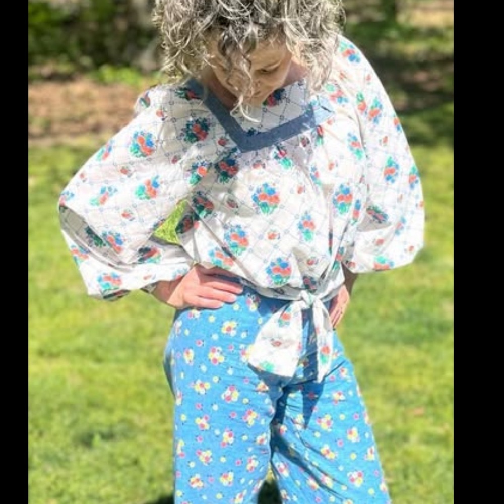 Floral Patterned Women's Top